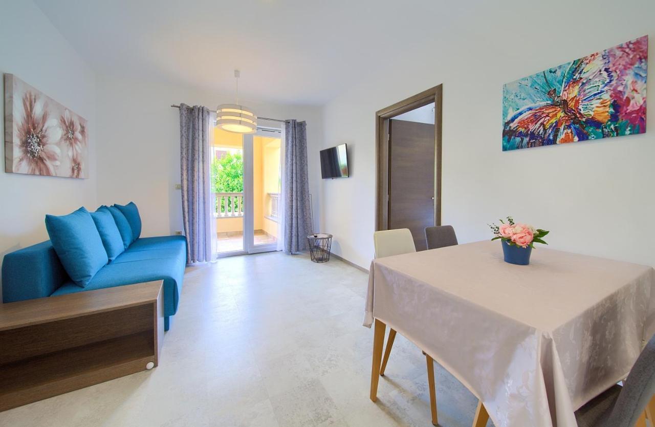 Apartmani Dal Malinska Exterior foto