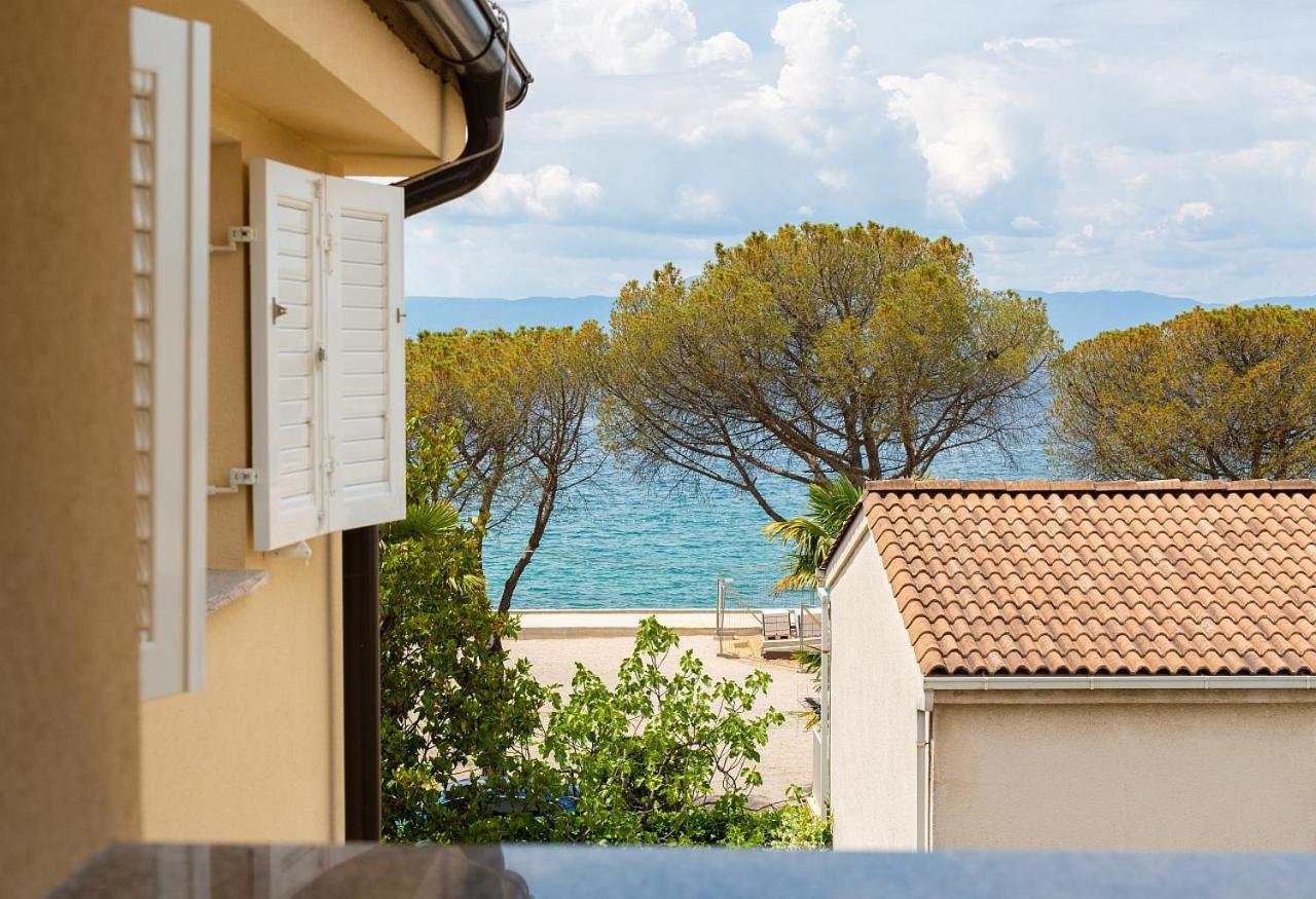 Apartmani Dal Malinska Exterior foto